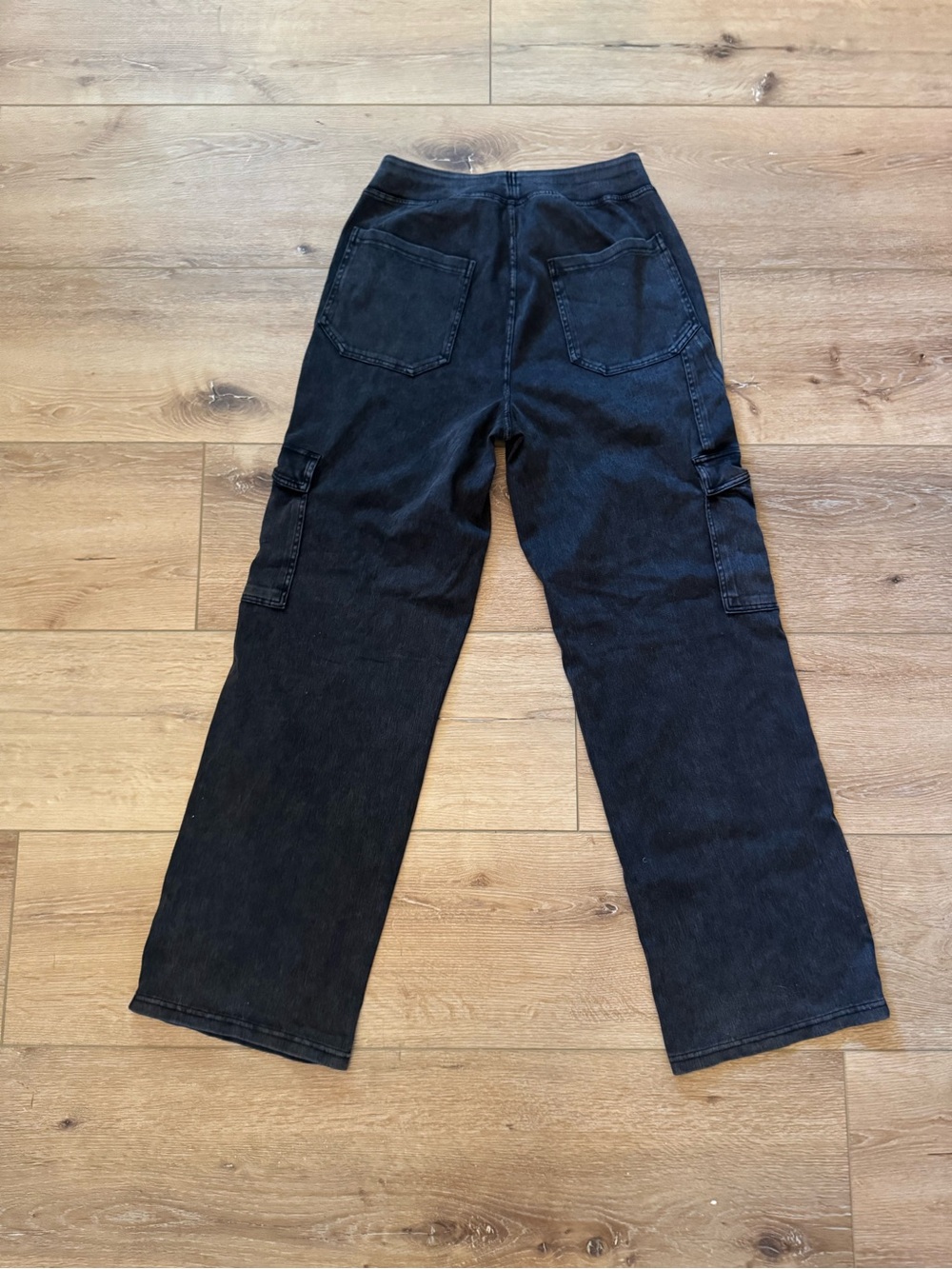 NWT Halara Flex Mid Rise Pockets Straight Leg Casual Cargo Jeans M Petite - Picture 4 of 6